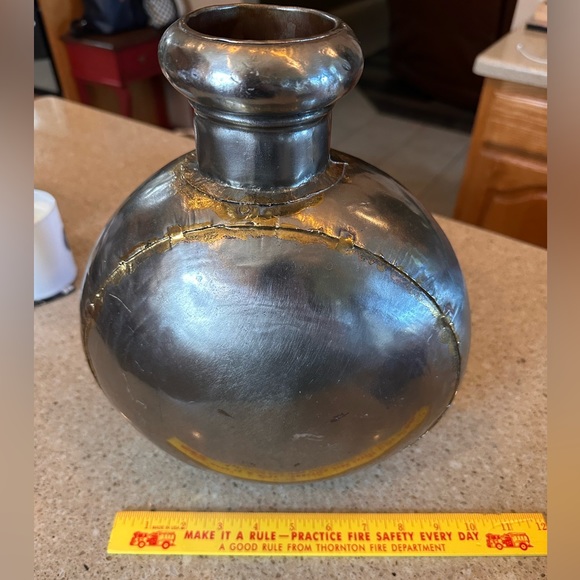 Antique Water Flask ,Water Bottle ,Brass Vase, Home Deco ,Collectible Vase - Picture 5 of 12